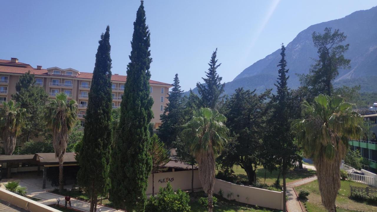 Alexius Beach Hotel Белдиби Екстериор снимка